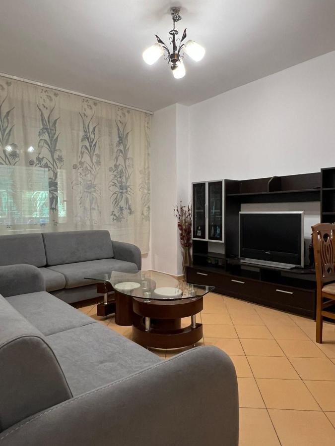 Leonard Apartment Tirana Exteriér fotografie
